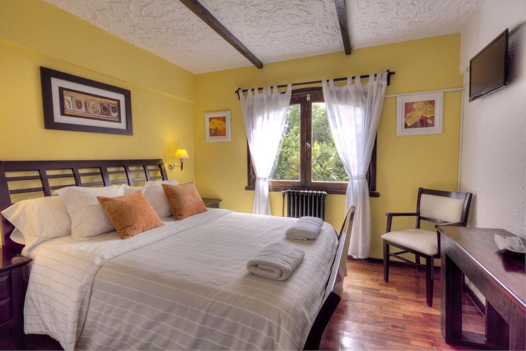 Hosteria Del Prado Сан-Карлос-де-Барілоче Екстер'єр фото